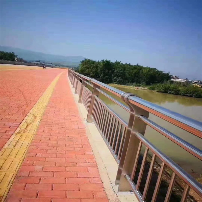 不銹鋼不銹鋼橋梁護(hù)欄 不銹鋼不銹鋼橋梁護(hù)欄